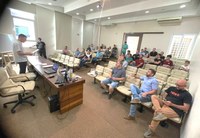 Após audiência, projeto de padronização de lixeiras públicas segue tramitação na Câmara