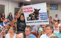 Aprovada em definitivo regulamentação sobre criação e posse de cães e gatos 