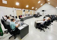 Aprovado projeto que altera lei sobre placas informativas em obras públicas do município