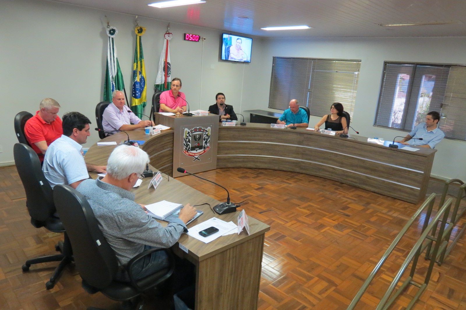 Câmara de Rondon volta a cobrar ações contra assaltos nas passarelas sobre a BR-163