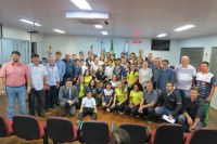 Câmara destaca crescimento da prática de badminton entre estudantes rondonenses