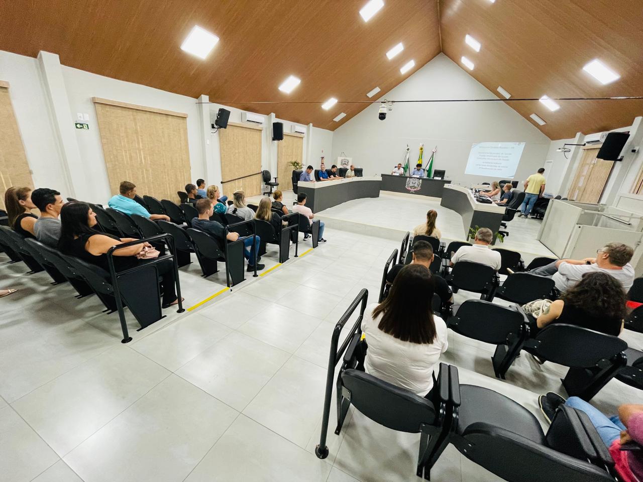 COVID-19: secretária de Saúde afirma que Município não vai descumprir regras de vacinação