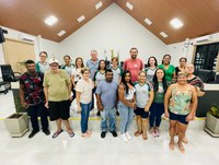 Estudantes do EJA da Escola Bento Munhoz visitam a Câmara de Vereadores