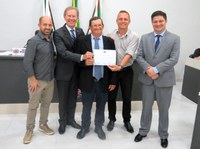 José Steffens recebe diploma de “Menção Honrosa” do Poder Legislativo rondonense 