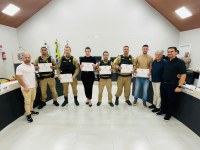 Legislativo rondonense homenageia policiais militares por atuação contra tráfico de drogas