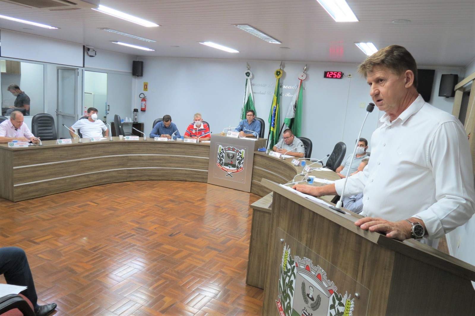Nilson Hachmann reassume mandato de vereador em Marechal Rondon