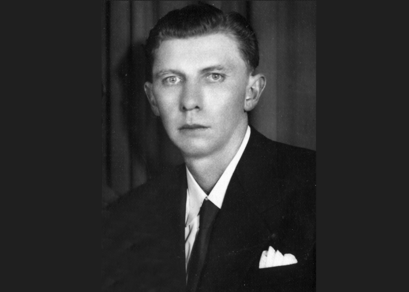 Pioneiro Henrique Sturm é homenageado com nome de rua ao lado da Prefeitura