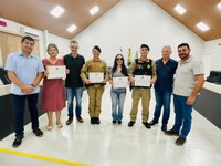  Policiais rondonenses da Patrulha Escolar e Proerd são homenageados com “Menção Honrosa”