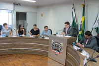 Projeto contra maus-tratos a animais tem aprovação em audiência pública