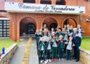 Turma do 3º ano da Escola Municipal Floriano Peixoto visita Câmara de Vereadores